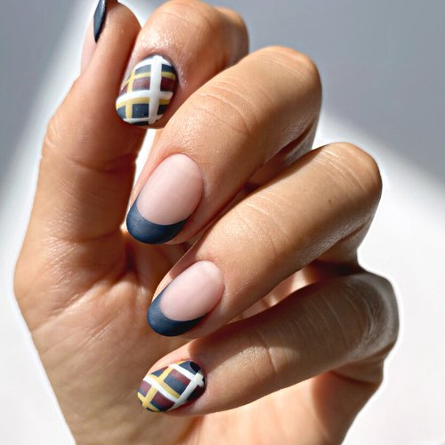 8 DIY Nail Art for Indian Wedding | Tips for Bridal Nailart – DeBelle  Cosmetix Online Store