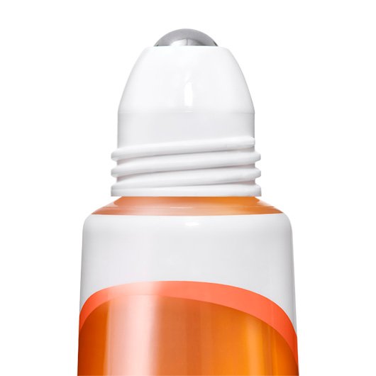 oil a nail on essie - roll apricot cuticle &