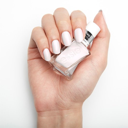 Chiffon The Move Gel Polish Ivory Couture Sheer Essie - Nail 